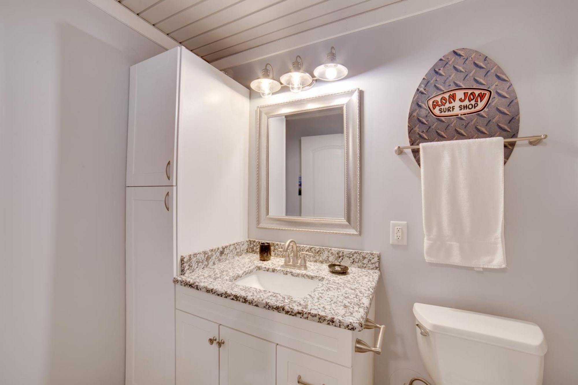 Ocean Isle Beach Studio With Patio - 1 Mi To Pier! 외부 사진