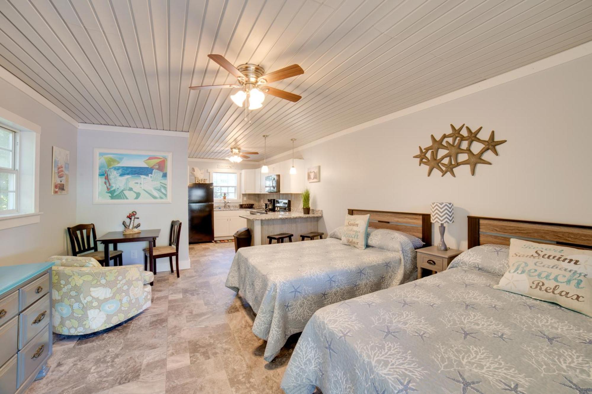 Ocean Isle Beach Studio With Patio - 1 Mi To Pier! 외부 사진